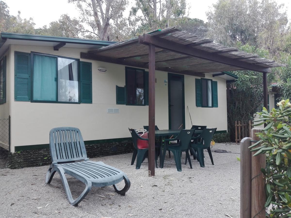 Acquaviva Village Camping ポルトフェッラーイオ エクステリア 写真