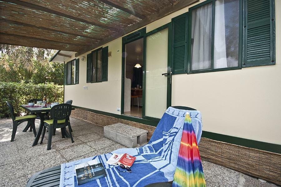 Acquaviva Village Camping ポルトフェッラーイオ エクステリア 写真