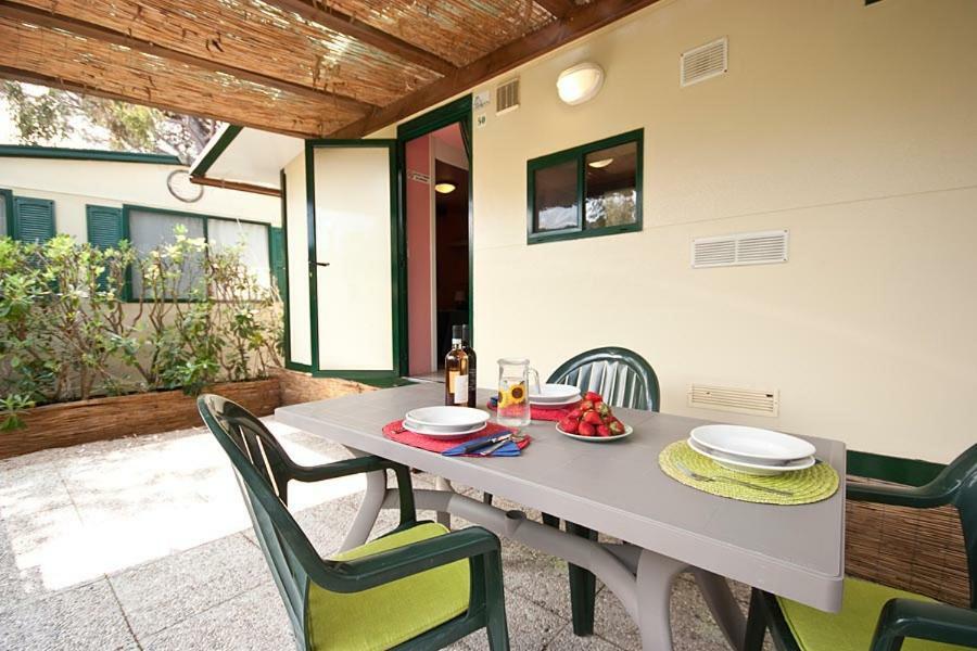 Acquaviva Village Camping ポルトフェッラーイオ エクステリア 写真